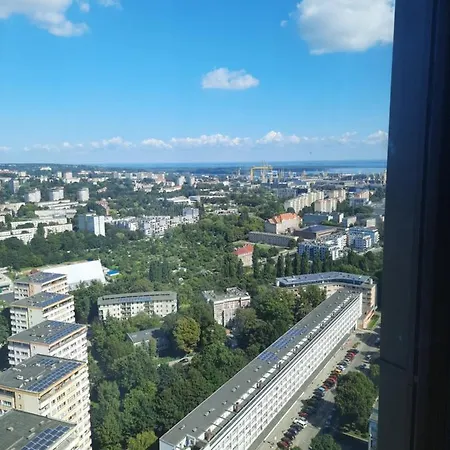 Hanza Tower By Sunny Apartment Szczecin