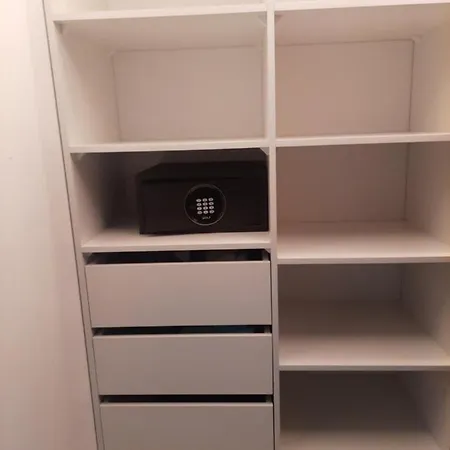 Hanza Tower By Sunny דירה
