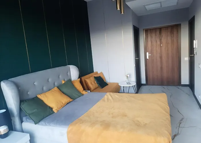 Hanza Tower By Sunny Szczecin