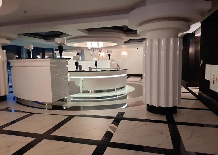 Hanza Tower By Sunny Apartment