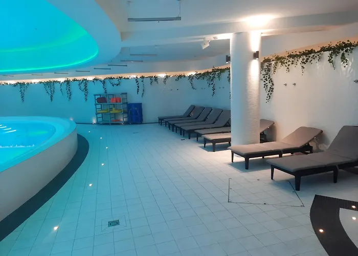 Hanza Tower By Sunny *